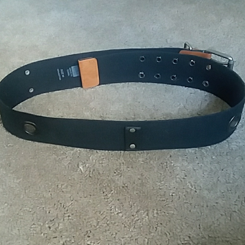 Gap Belt - Picture 6 of 6